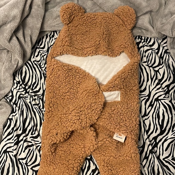 Baby bear swaddle brand new - Picture 2 of 3